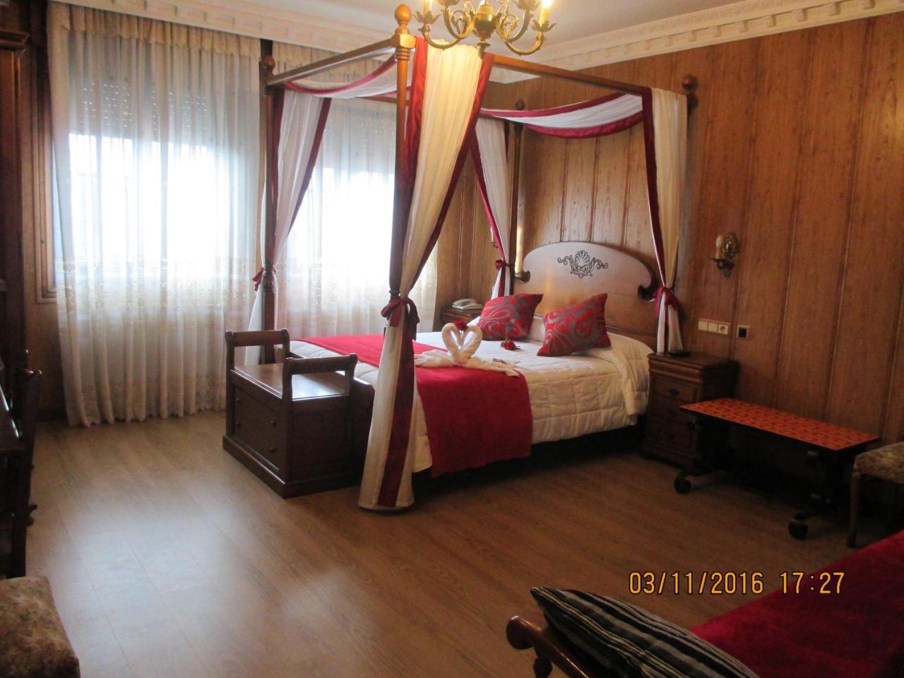 Hotel Playa Samil Виго Экстерьер фото